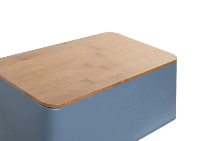 Panera de metal y madera de acacia.